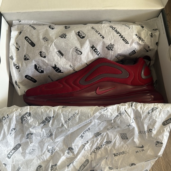 Nike Men's Air Max 720 - Picture 8 of 9